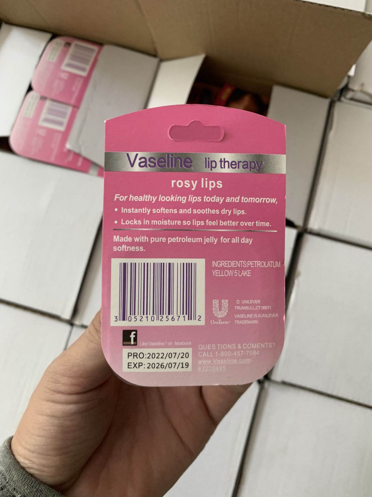 Hũ dưỡng môi vaseline hồng nội địa trung