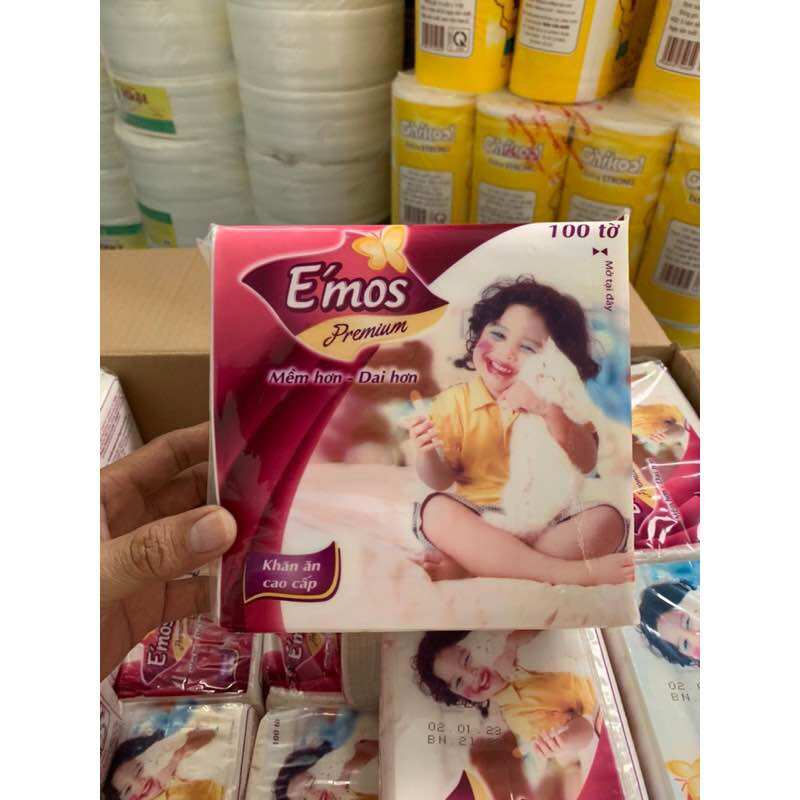 KHĂN VUÔNG CAO CẤP EMOS 100 TỜ MỀM MỊN VÀ DAI