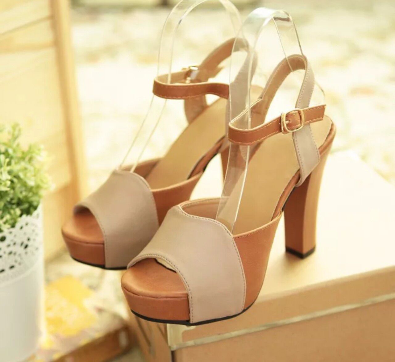 Giày sandal gót vuông phối màu phong cách Hàn quốc @&
