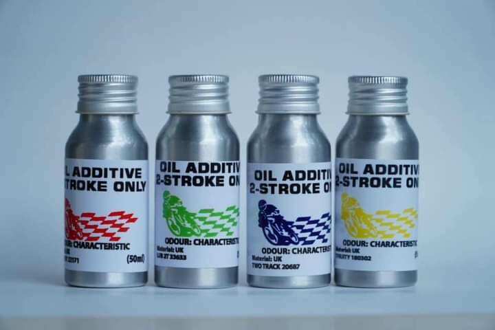 Phụ gia tinh dầu mùi thơm cao cấp 55ml pha nhớt thơm xe 2 thì. mùi singum 2t sport yaz xìpo