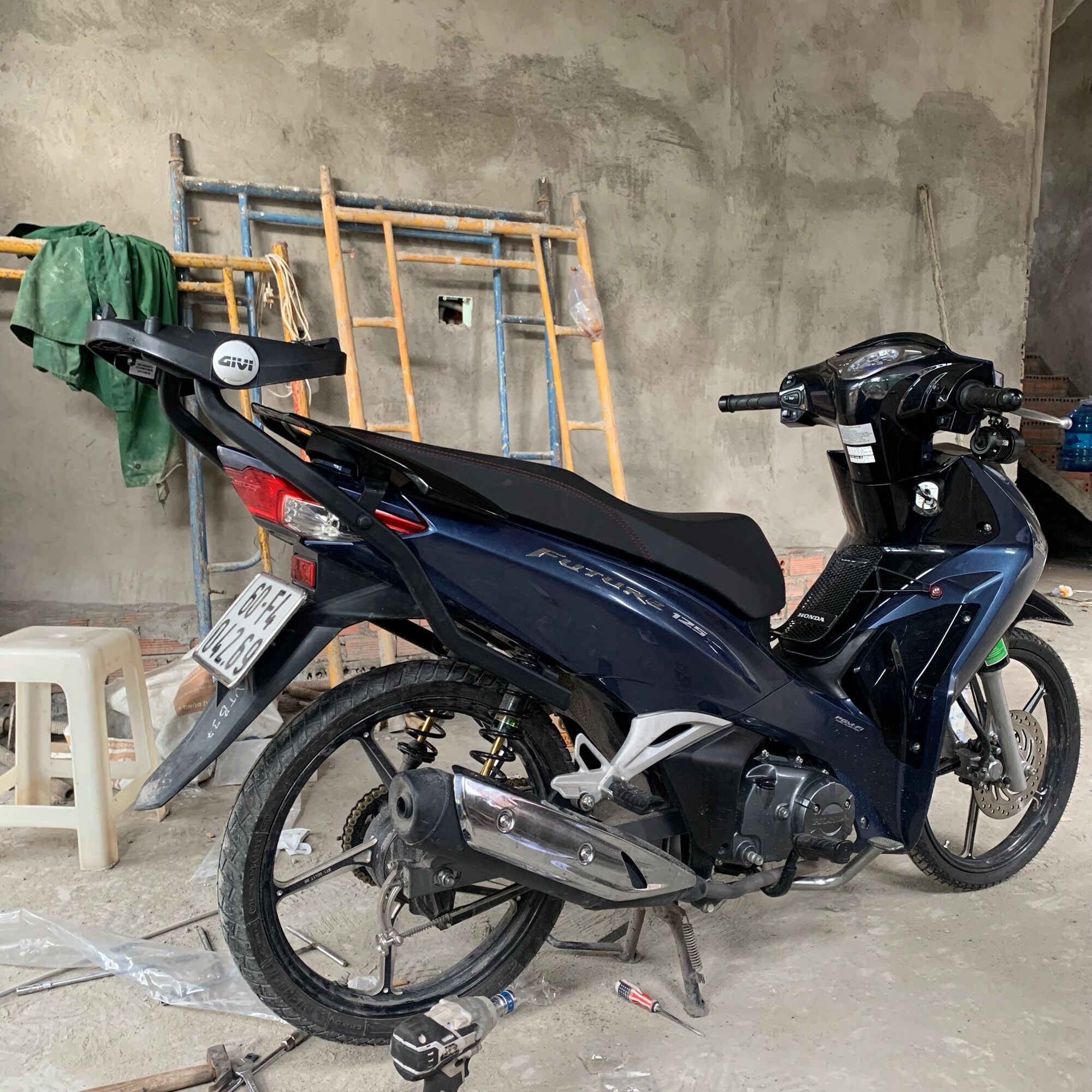 Baga Givi HRV cho xe Future Led 125, Wave 125