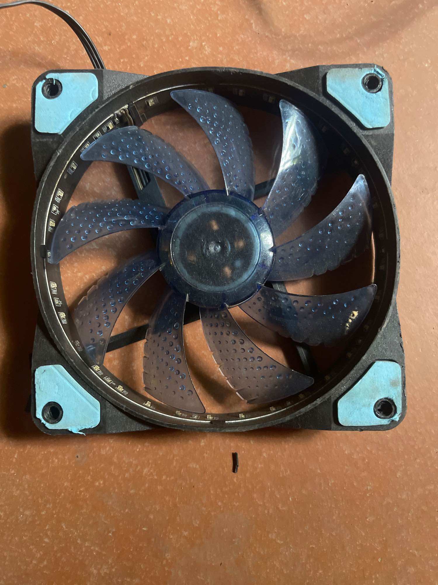 Quạt tản nhiệt làm mát máy tính 12x12