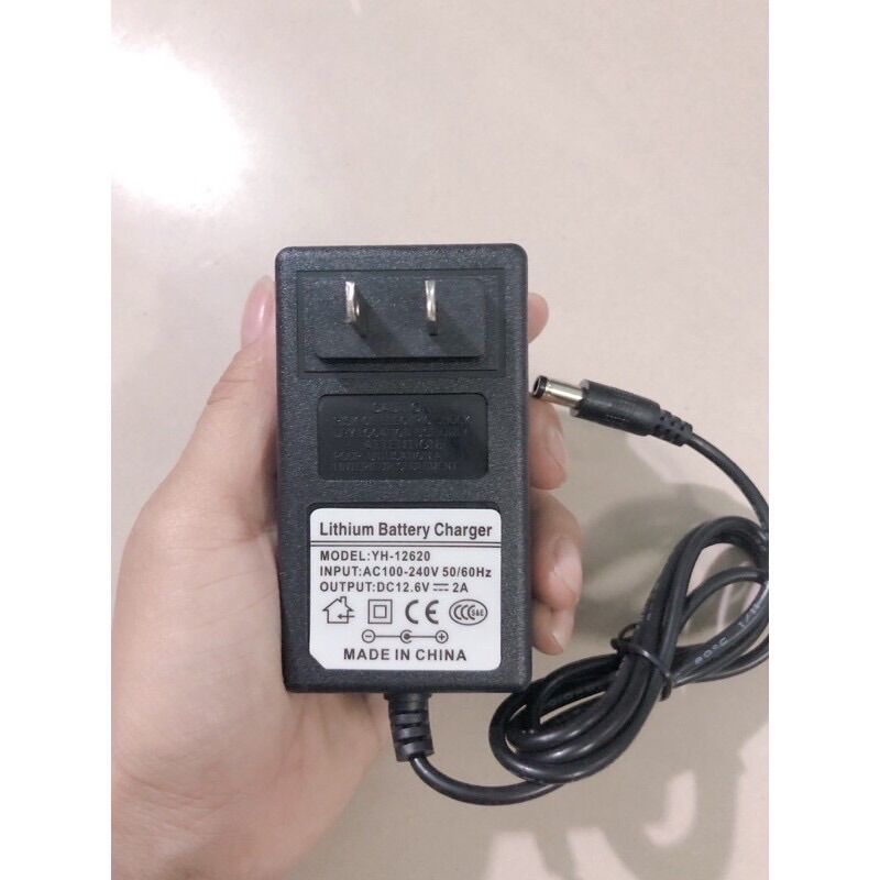 xạc arapter 3s 12.6v (tv)