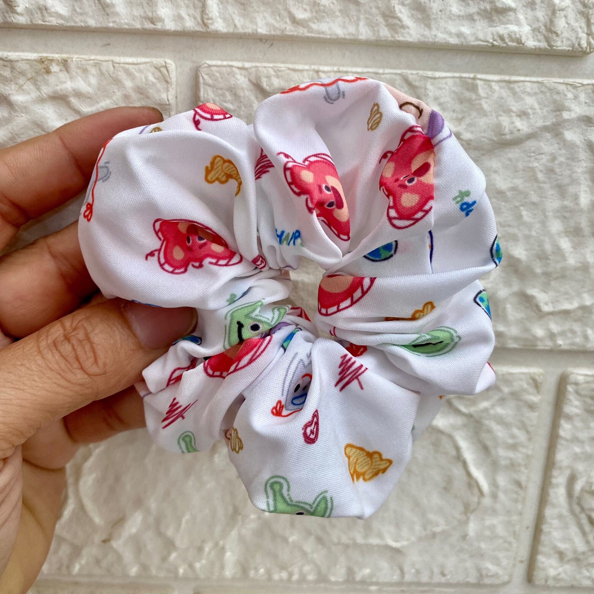 CỘT TÓC SCRUNCHIES GẤU DÂU LOTSO