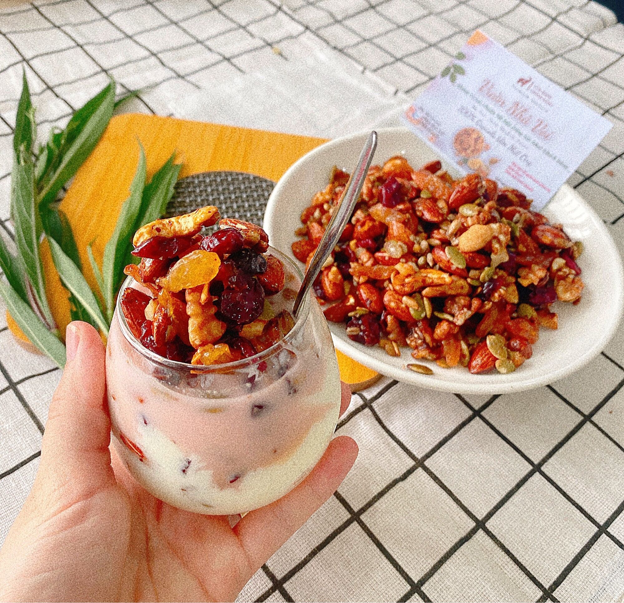 [FREESHIP] GRANOLA SIÊU HẠT (Không Yến Mạch) MIX 7 Loại Hạt + Trái Cây Sấy - Tẩm Mật Ong ĂN Vặt Vườn Nhà Voi