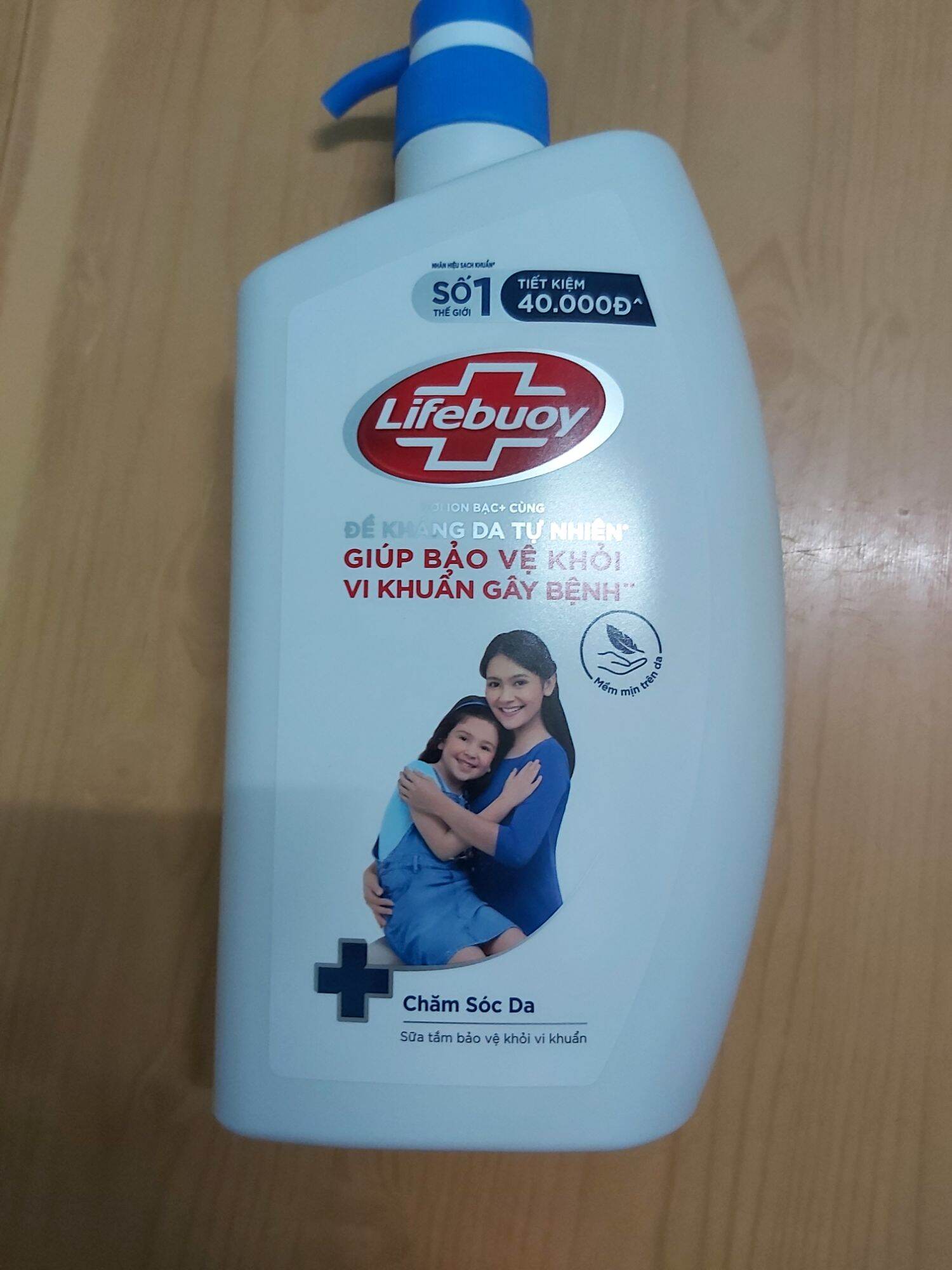Sữa tắm Lifebuoy vòi chăm sóc da 800g