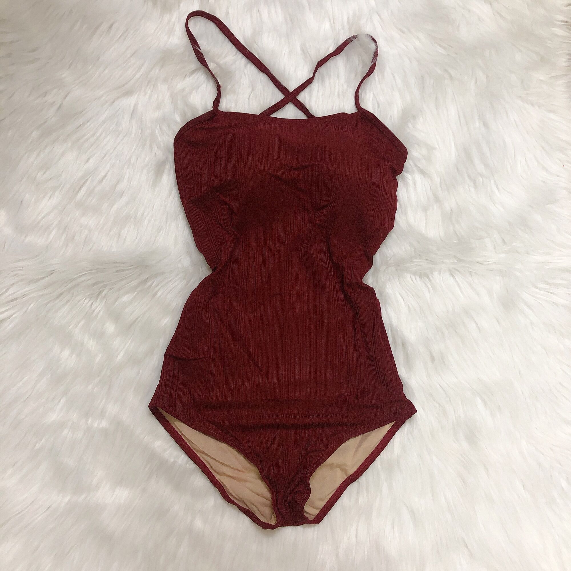 Bikini liền mảnh thun gân đỏ đô cá tính