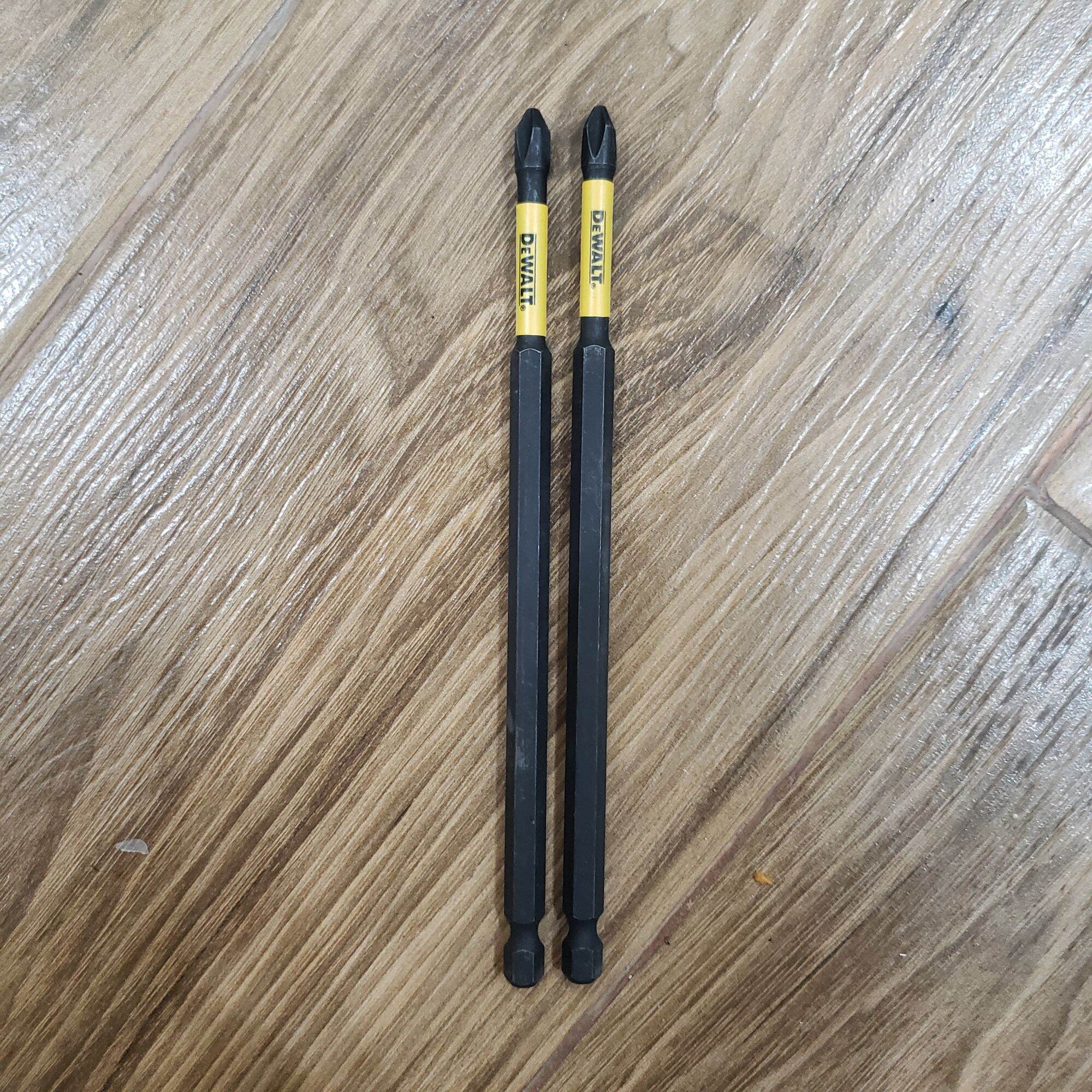 Mũi Vít Dewalt PH2 15cm