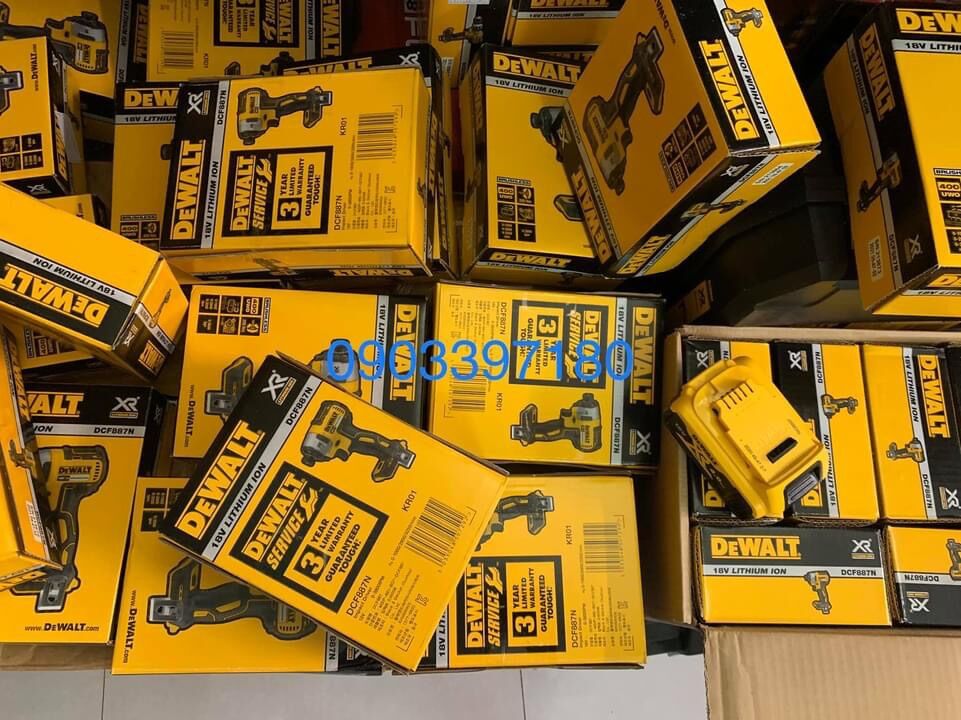 Body Dewalt DCD796N