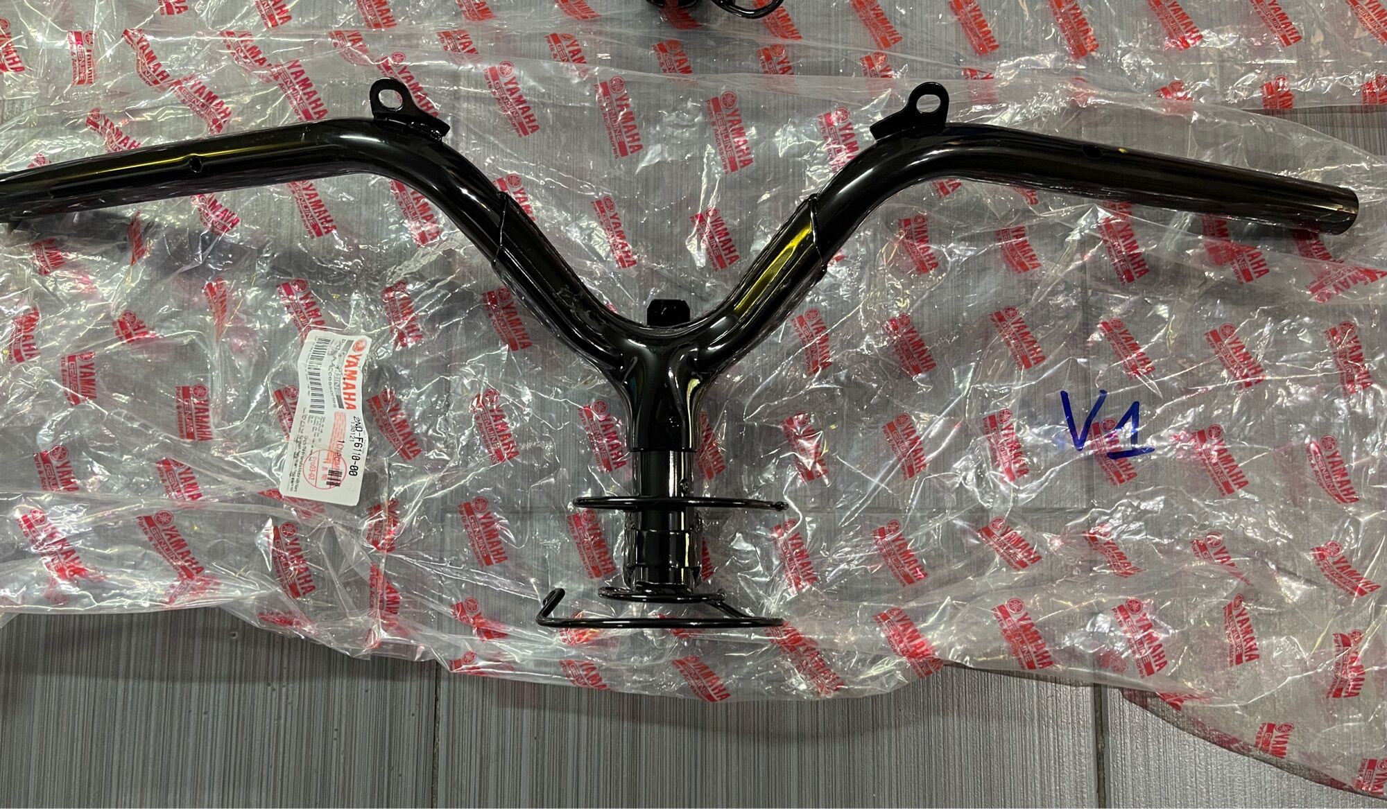 Ghi đông Ex 150 đời v1 và v2