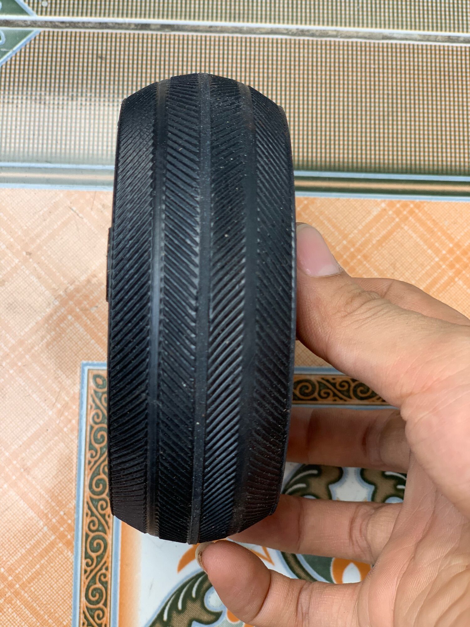 Bánh xe cao su 100 phi 125 và phi 150