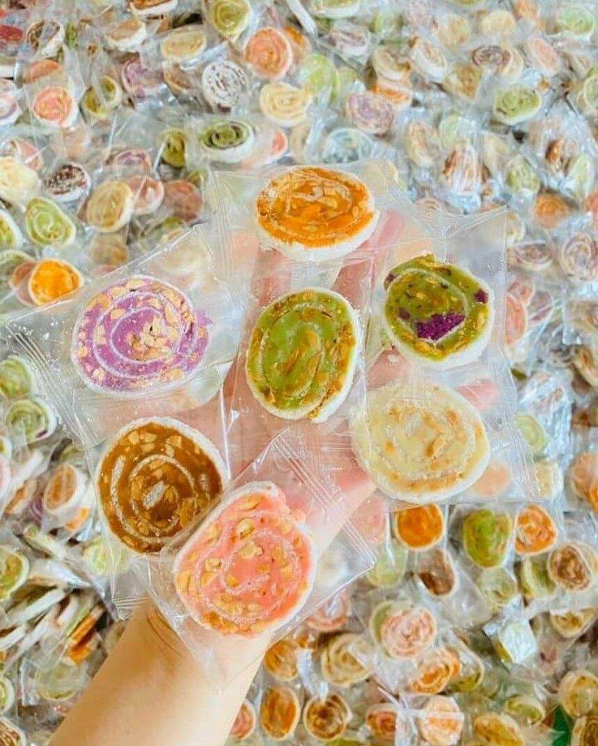 Kẹo dừa cuộn mix 7 vị Hồng Vân 500g