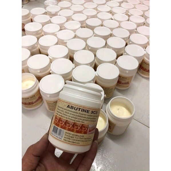Kem dưỡng body kích trắng abutin 3C3(Loại 1 như hình ạ).