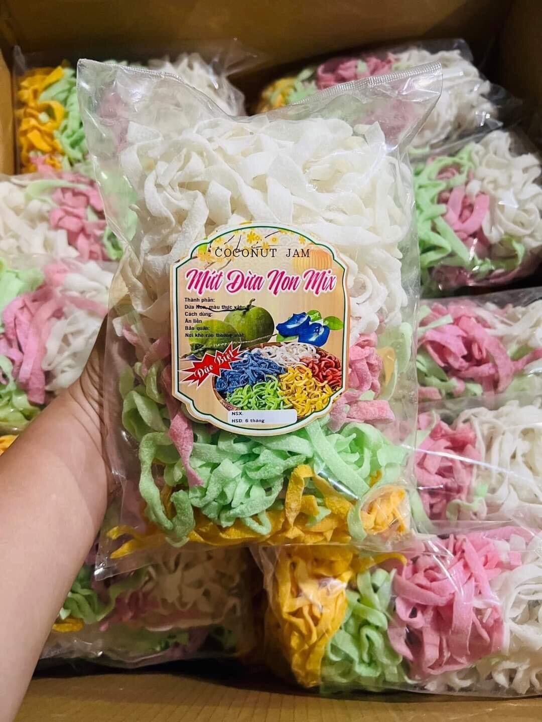 1kg Mứt dừa non