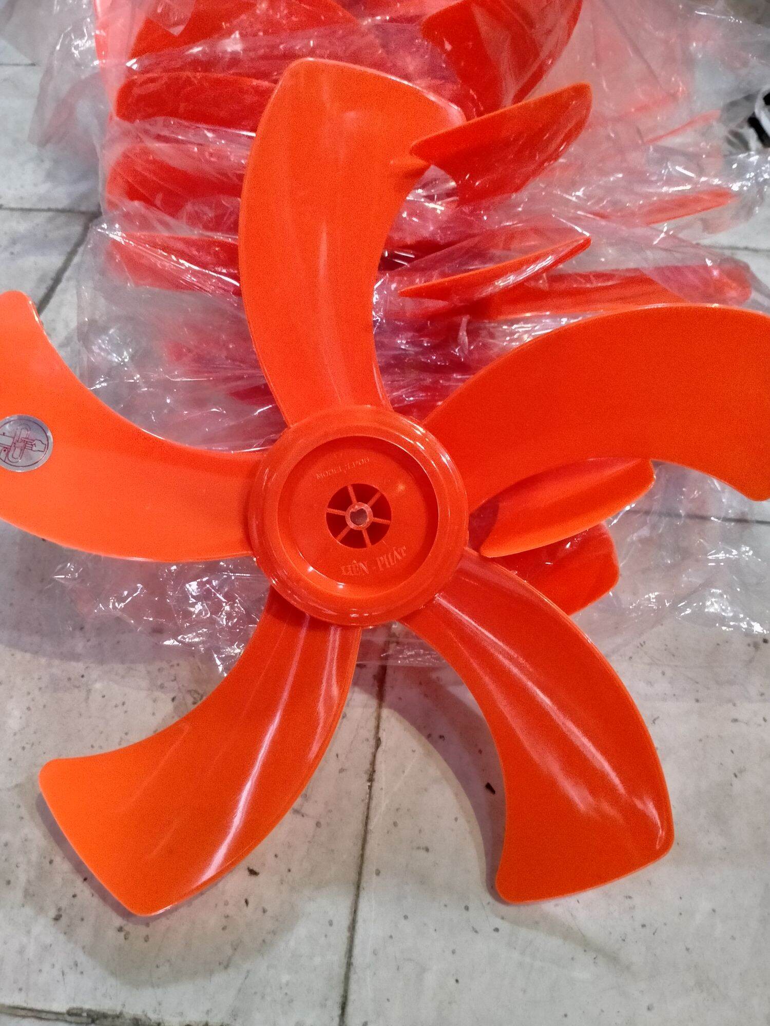 Cánh quạt 5 lá B4 - Cánh quạt