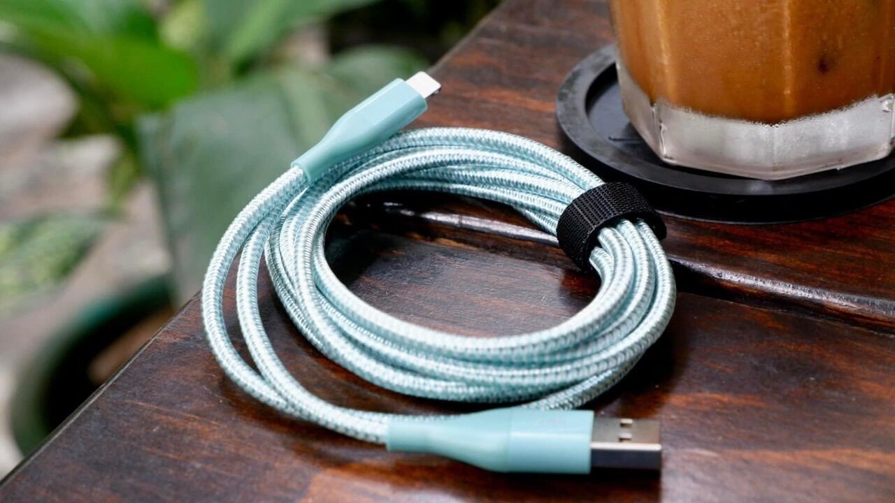 Cáp Sạc Nhanh Belkin USB - Lightning Dây Bọc Dù - USEDVN
