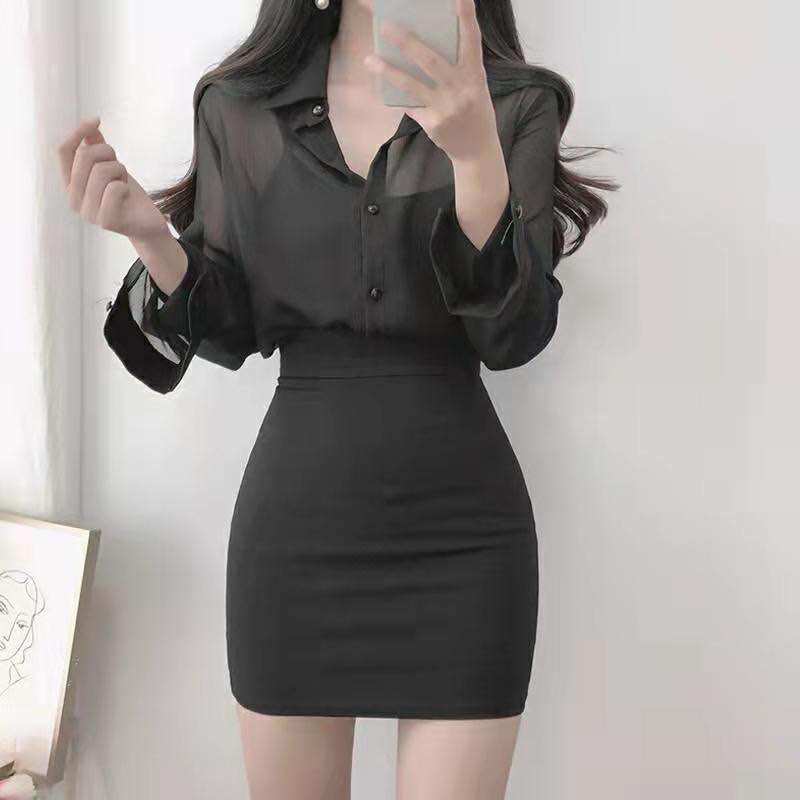 Chân váy ôm ngấn đơn giàn đen VNVC