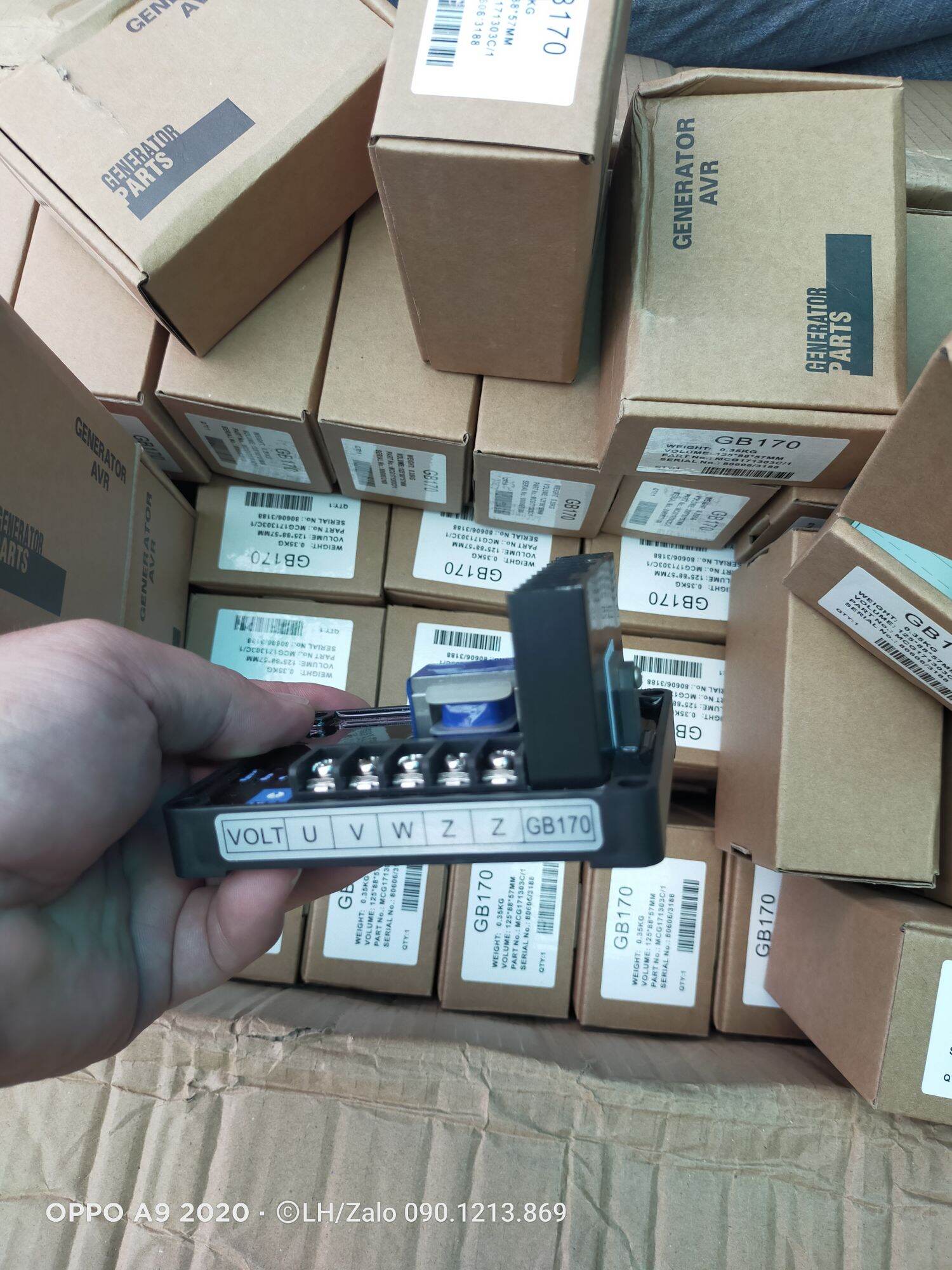 Avr gb160 bộ ổn định điện áp cho củ phát dinamo rời 1pha 220v, avr gb170 bộ điều chỉnh điện áp cho máy phát điện máy đèn 3pha 380v củ phát điện dinamo điện 3kw 5kw 7kw 10kw 12kw 15kw 20kw, mạch avr mạch ic ổn áp cho củ phát rời TQ củ phát Hữu Toàn
