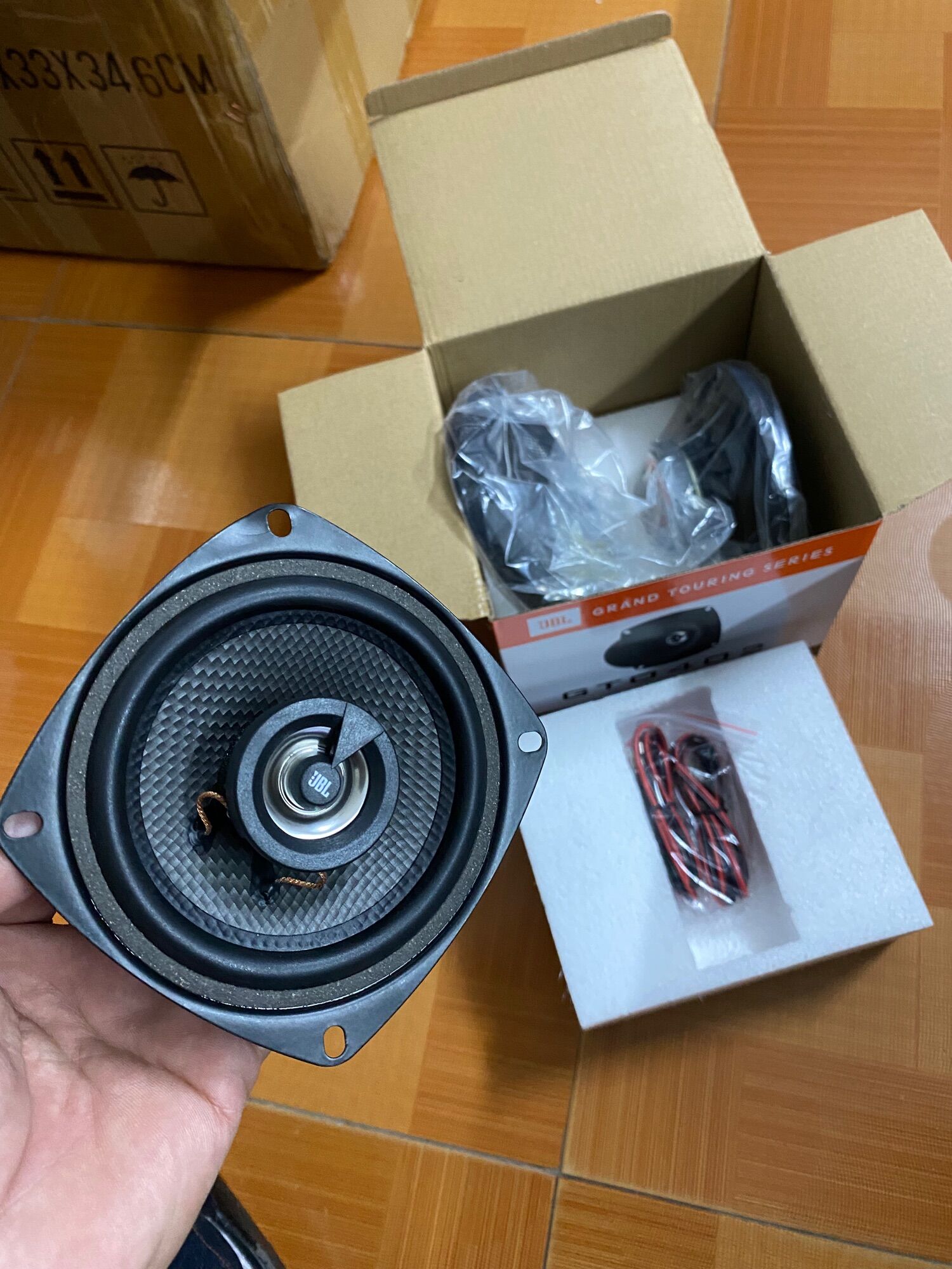 Loa cánh cửa JBL 4, 5, 6 inch