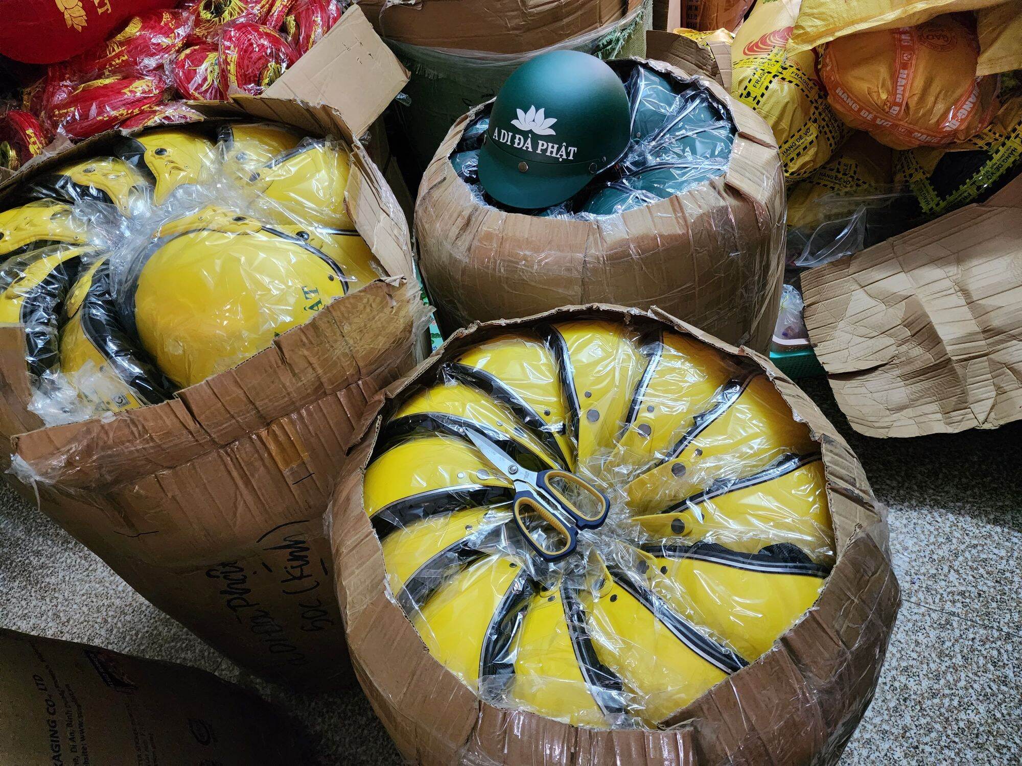 MŨ BẢO HIỂM A DI ĐÀ PHẬT Không Kính