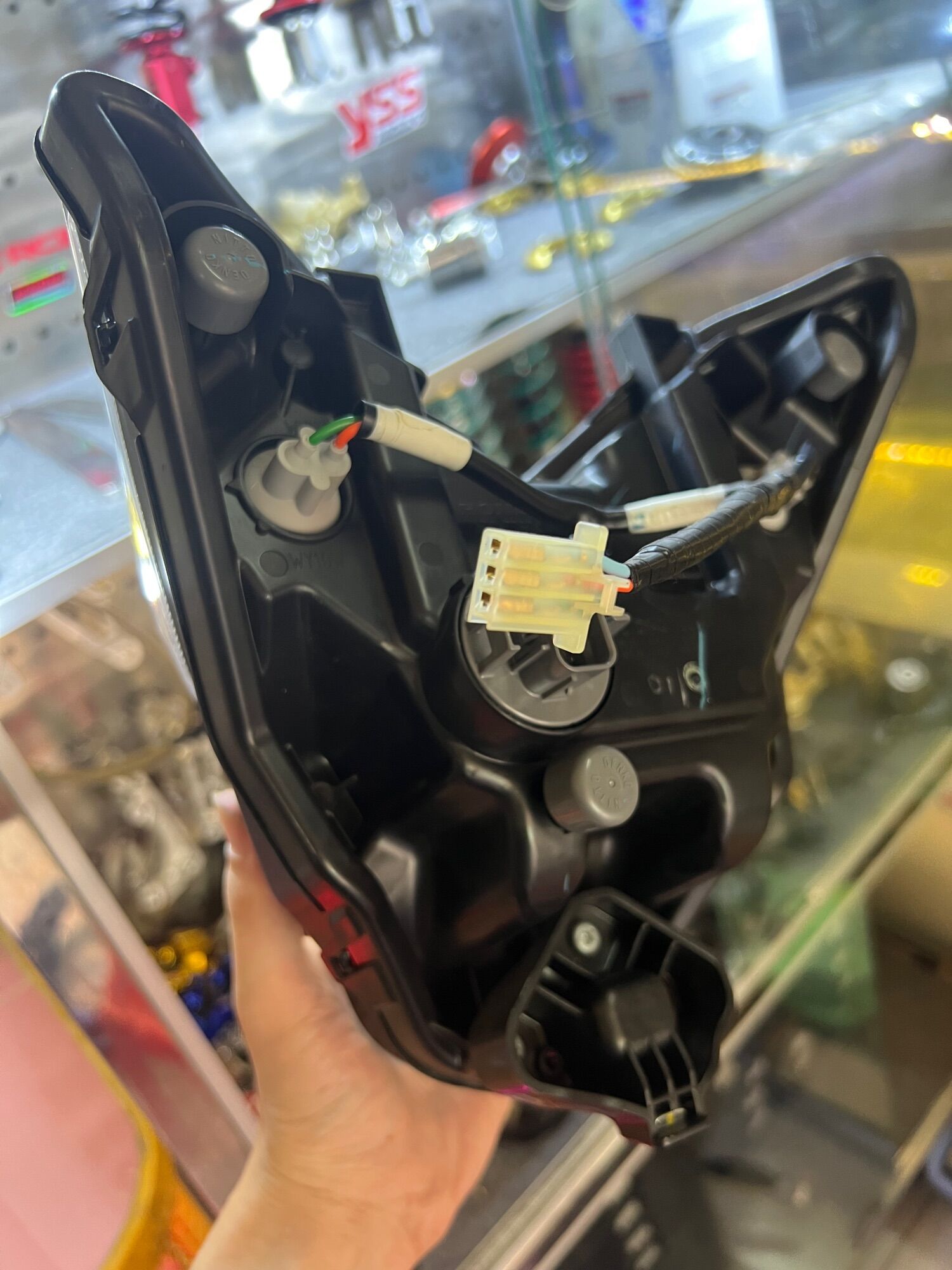Pha Đèn Honda Sonic 150R Zin Chính Hãng