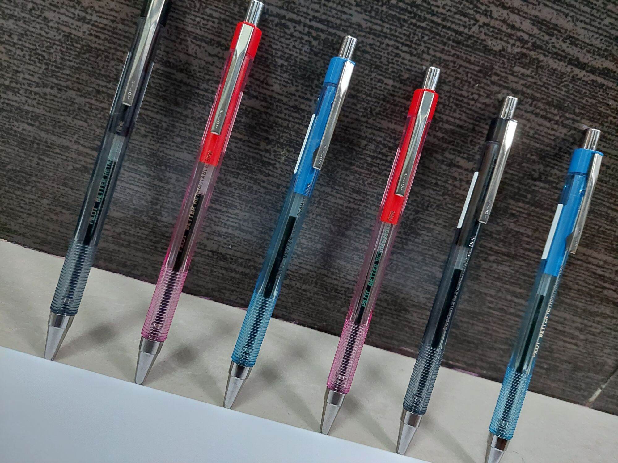 Bút bi bấm BP-145-F (Fine/0.7mm). Better Retractable của Pilot ( Made in Japan)