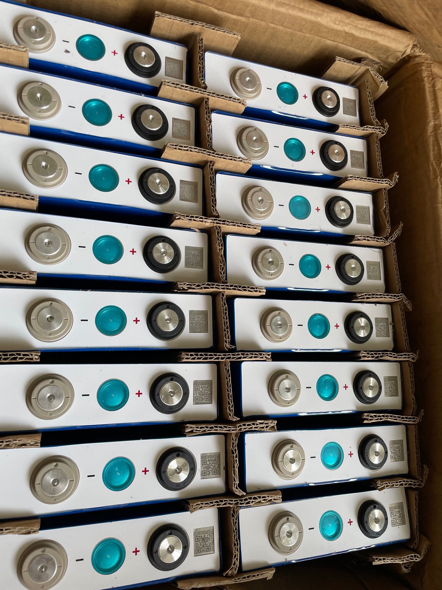 Pin lifepo4 3.2v 90ah