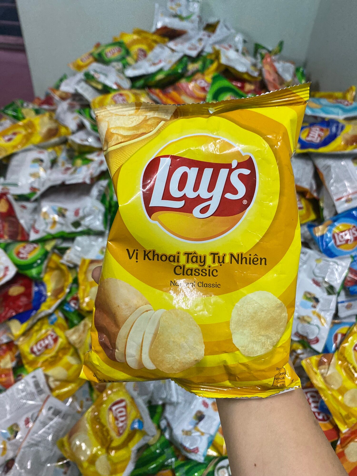 Combo 10 gói Snack Lays mix vị, hàng lỗi xẹp