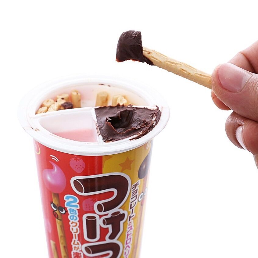 Bánh que richy chấm kem socola&dâu wismo