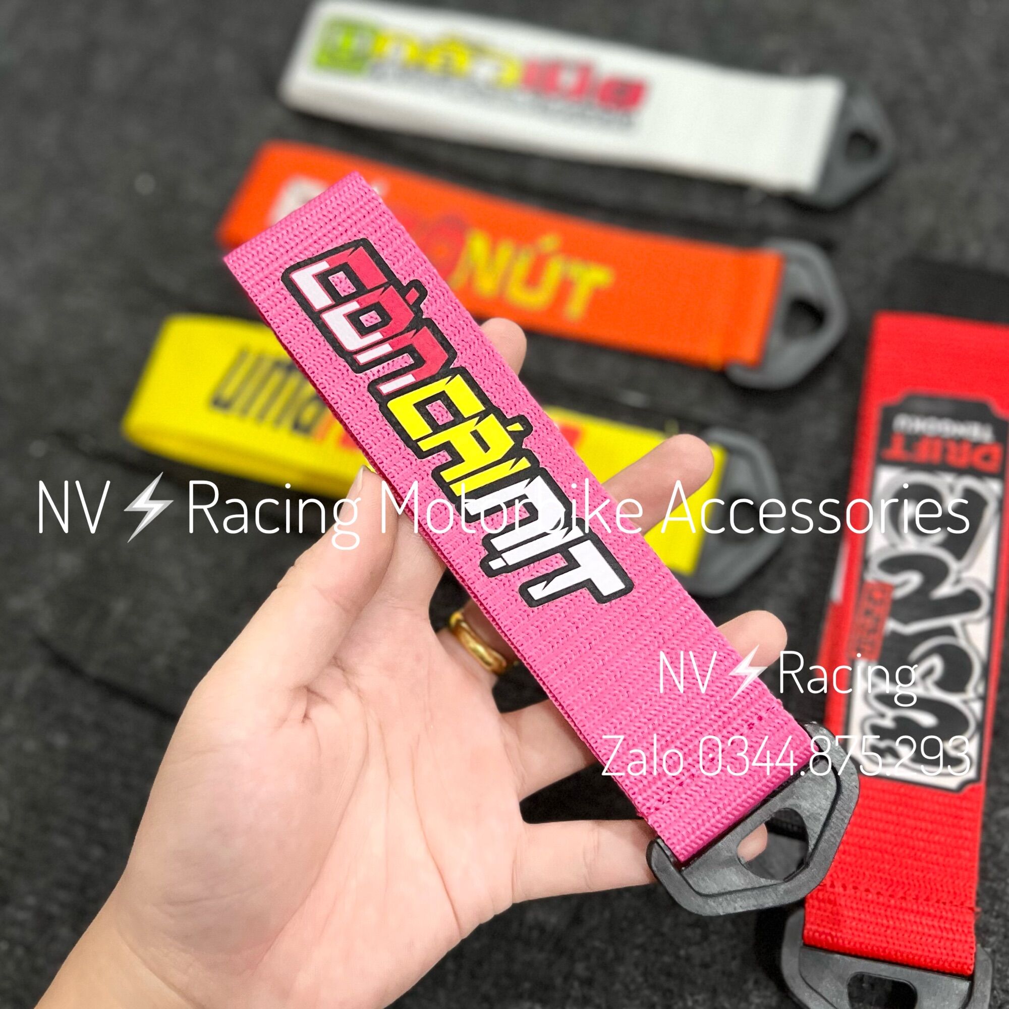 Dây móc kéo xe hơi, dây móc yên xe máy ( hình ngẫu nhiên )