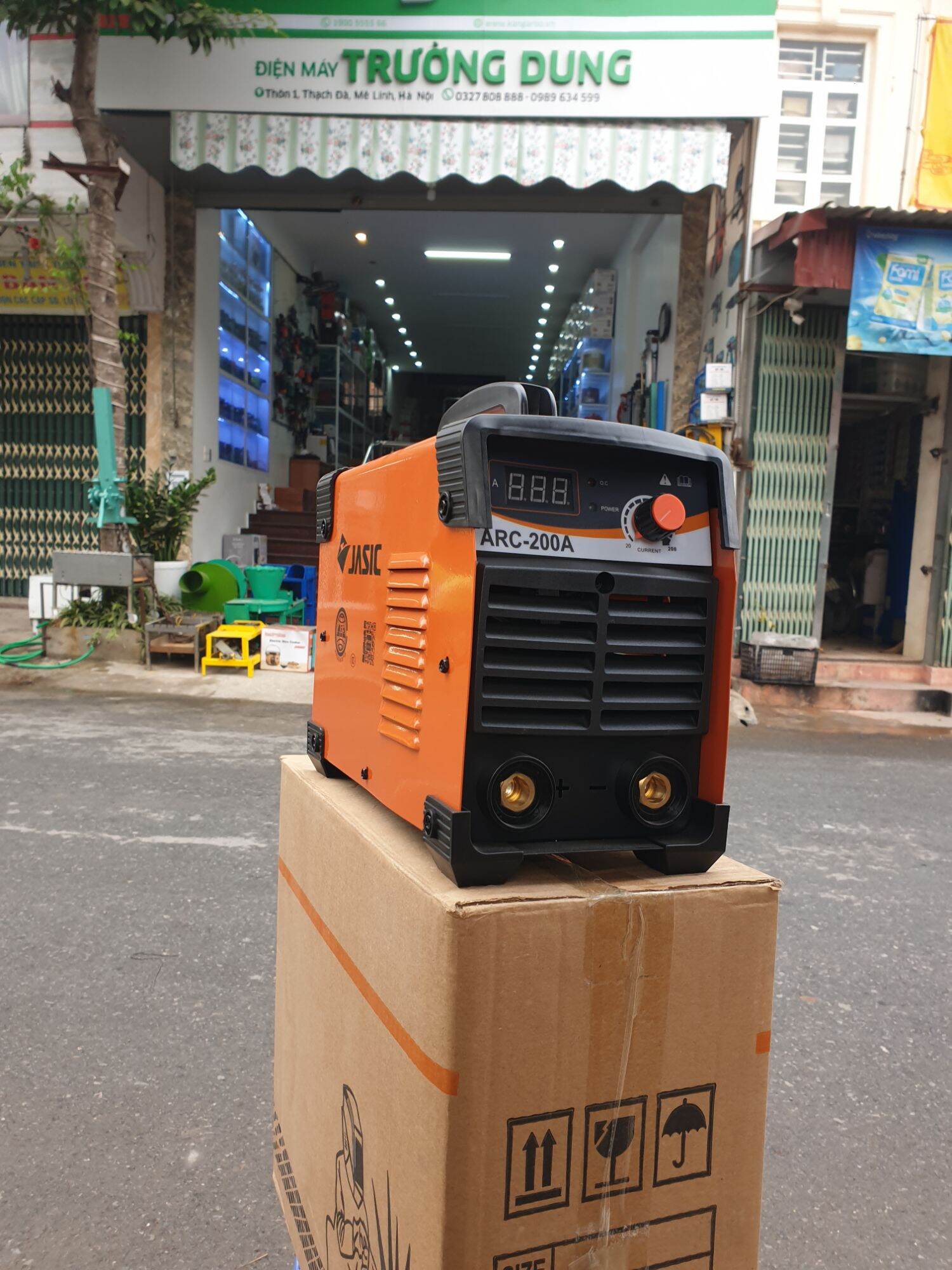 Máy hàn điện tử cao cấp JASIC ARC-200A
