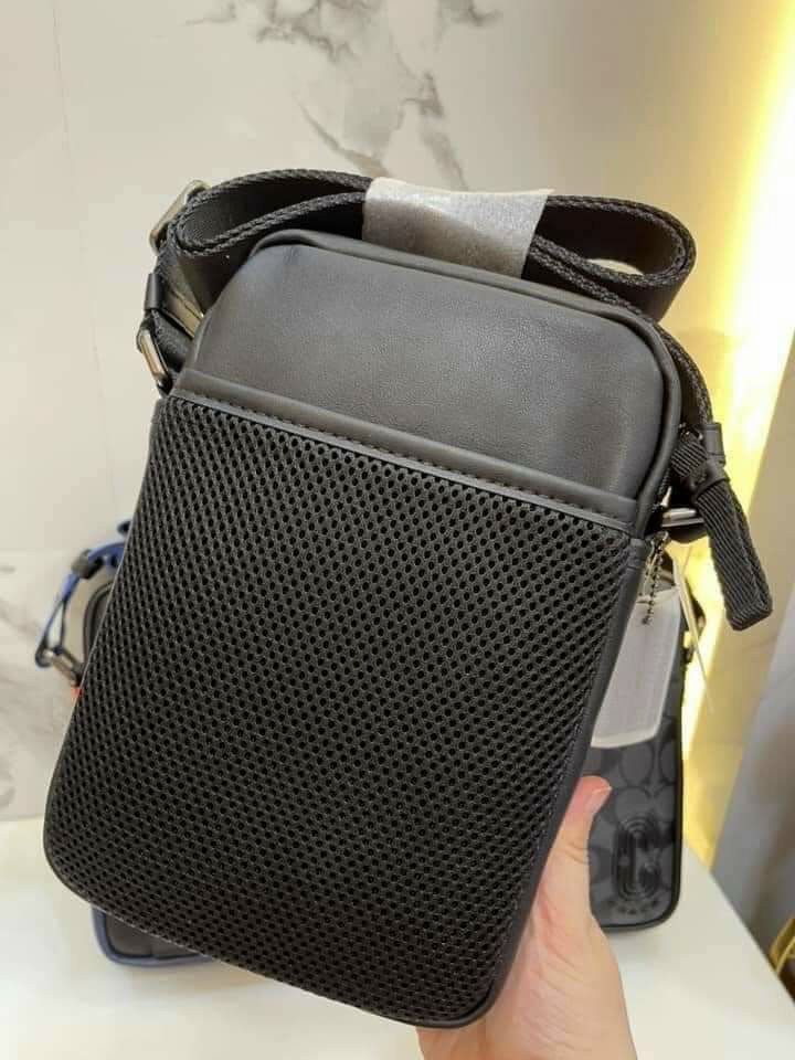 Túi Coach nam (17-24cm)