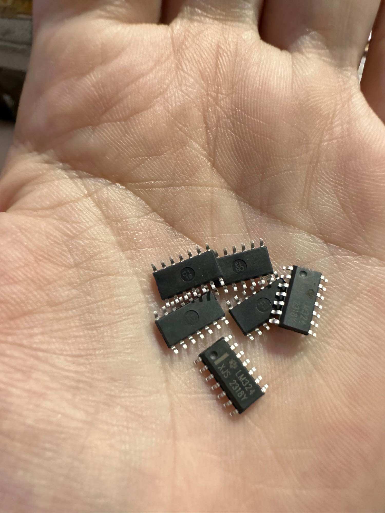 Set 5 con lm324 dán