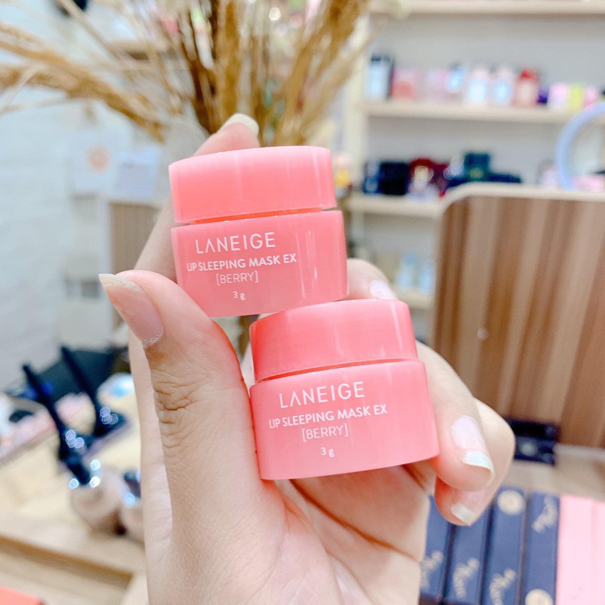 Mặt nạ ngủ môi Lanei 3g