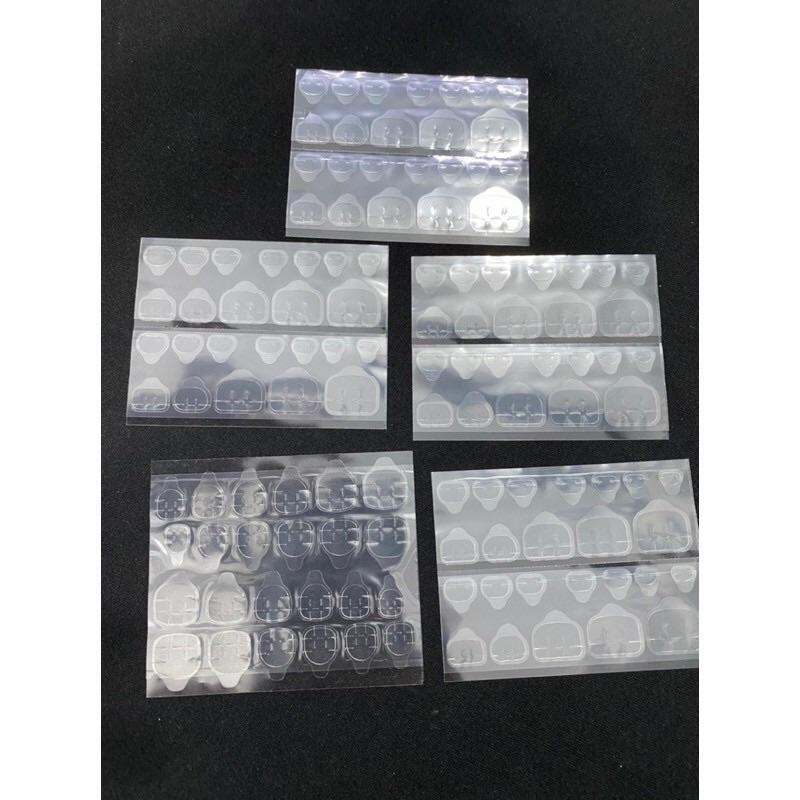 Miếng dán móng silicon nail vỉ dán móng silicon ( có móng tay và móng chân )