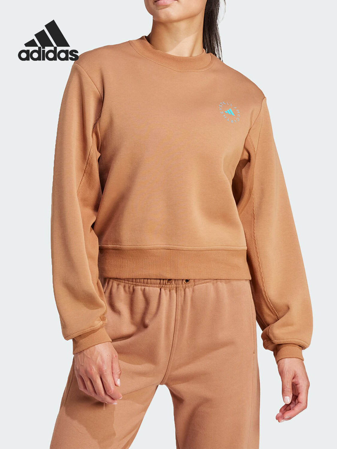 adidas | Women's SMC Round Neck Sweatshirt Giá 1,393,000 Đồng*Miễn phí vận chuyển