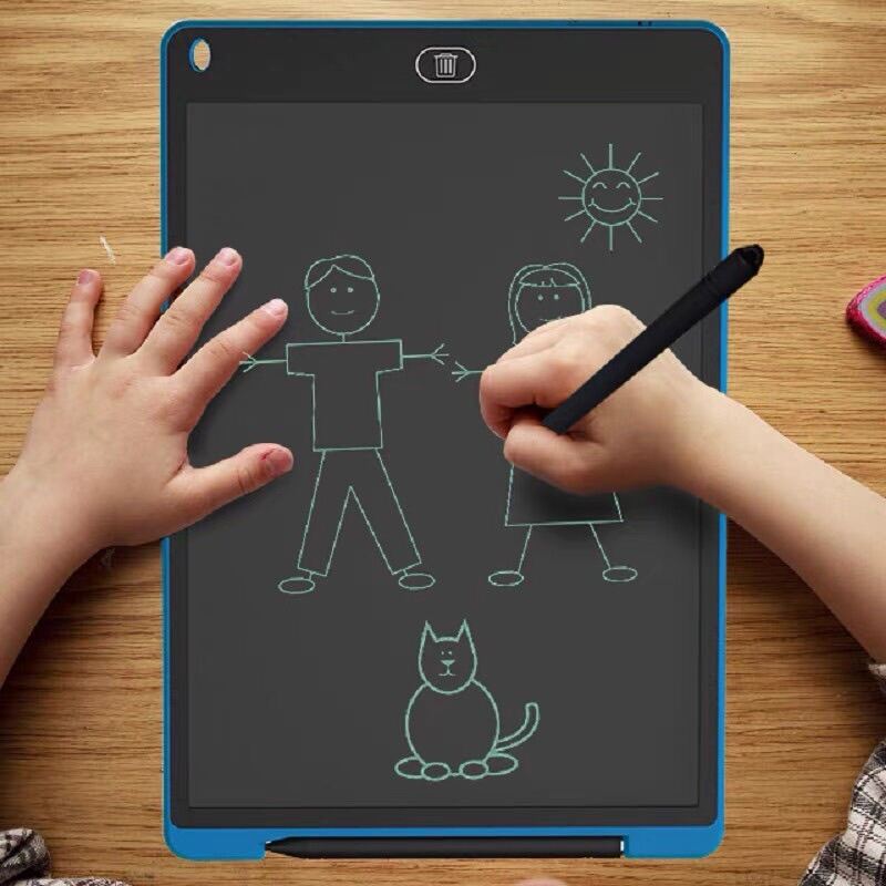 Bảng vẽ điện tử LCD thông minh cho bé không chỉ là một sản phẩm đơn thuần để giải trí, mà còn là công cụ hữu ích giúp trẻ rèn luyện khả năng viết, vẽ và tính toán. Dù ở đâu, dù khi nào, bé đều có thể sáng tạo và phát triển khả năng thông minh của mình với bảng vẽ LCD thông minh.