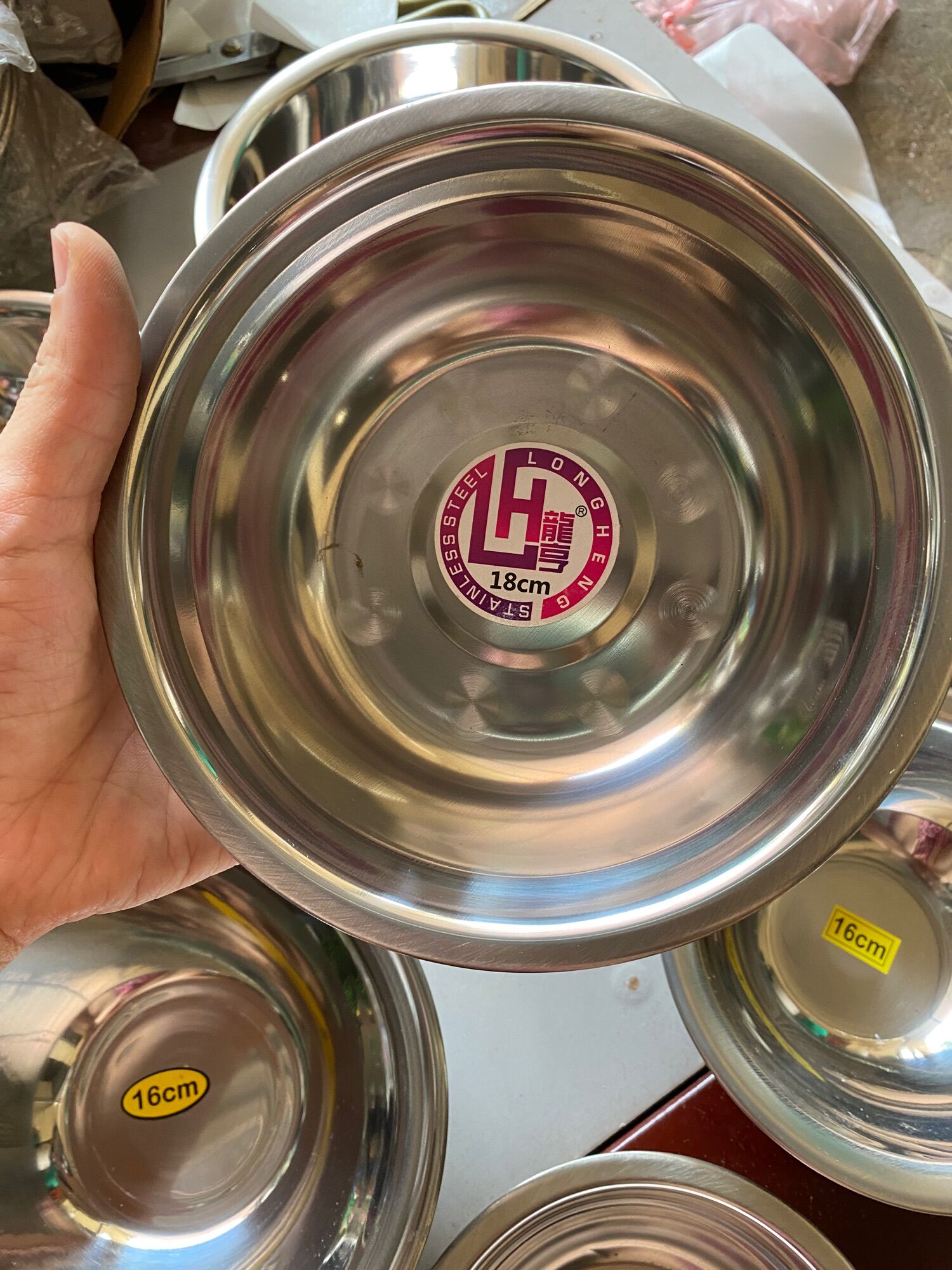 Bát inox bền đẹp đủ size