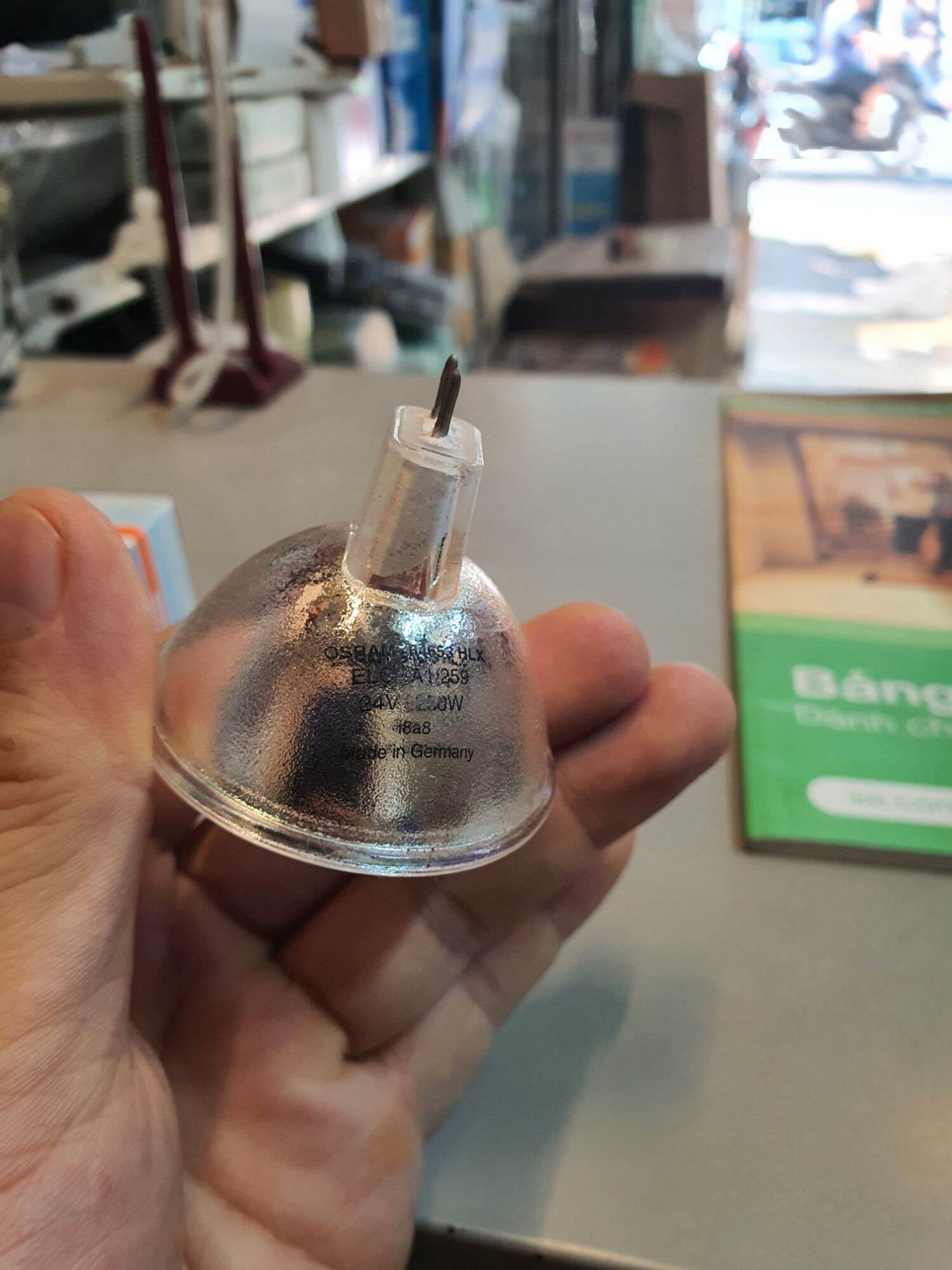 Bóng choá halogen 24v-250w osram