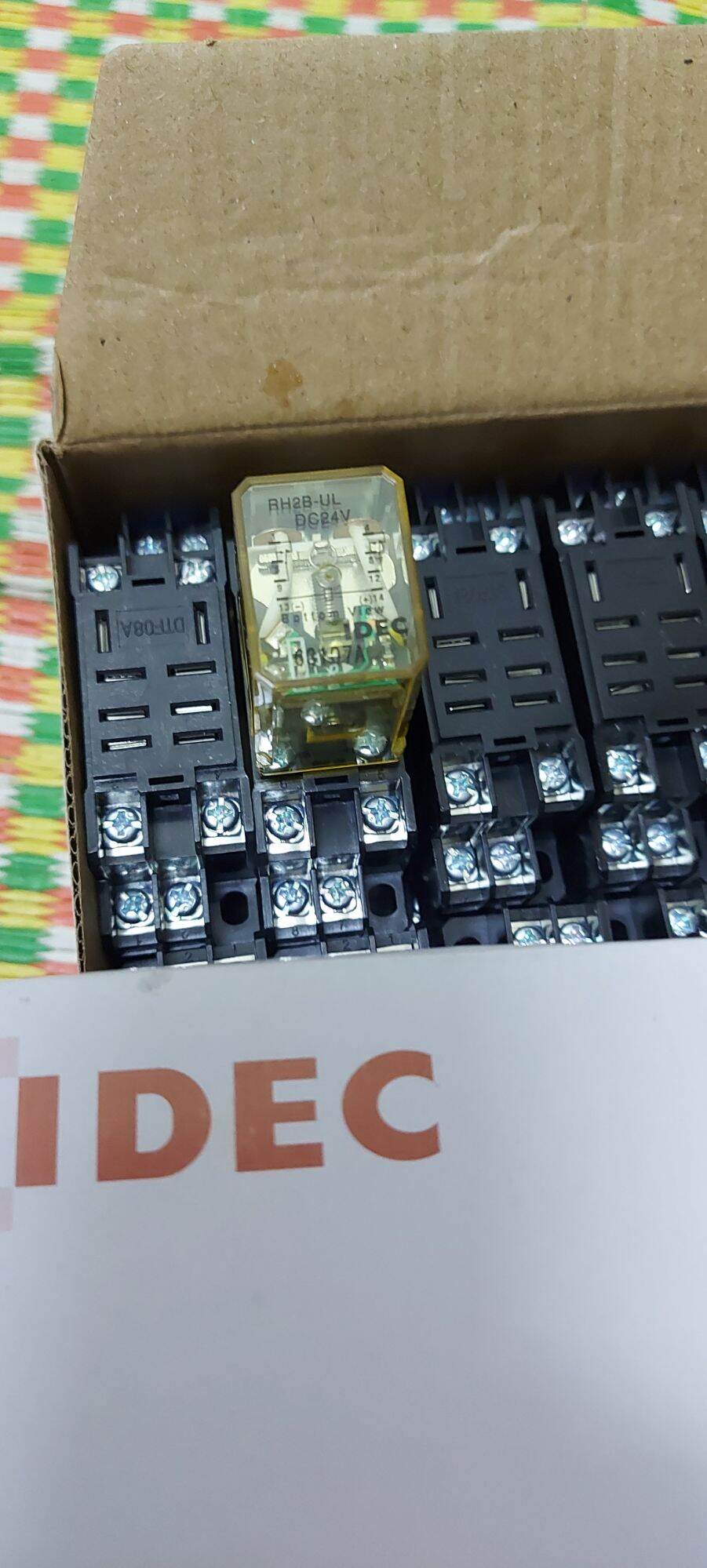 RƠ LE TRUNG GIAN 12V/24V