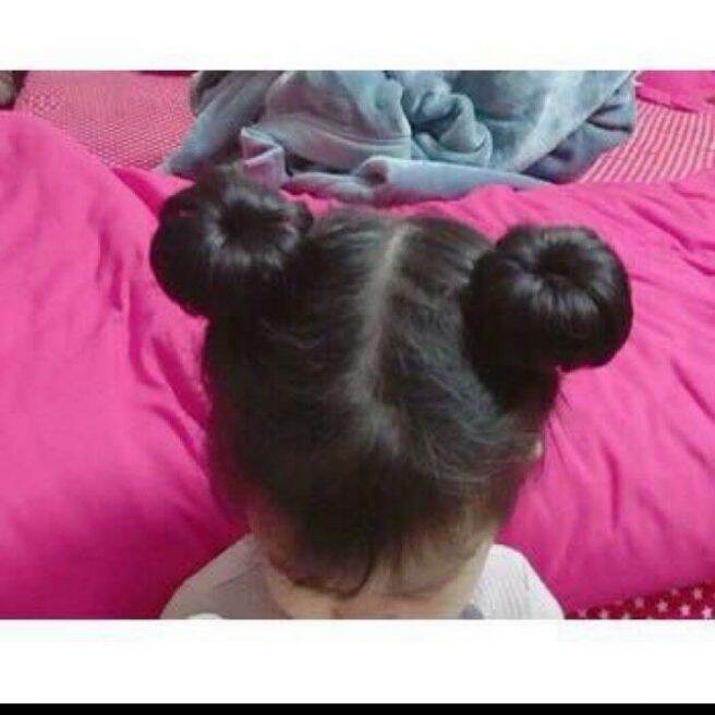 Búi tóc cho bé 1 cặp