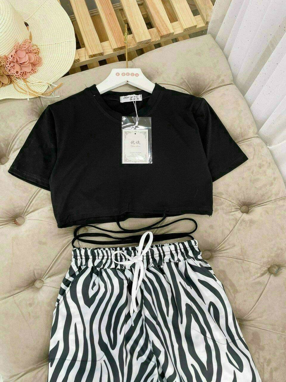 Áo croptop borip quấn eo siêu xịn xò