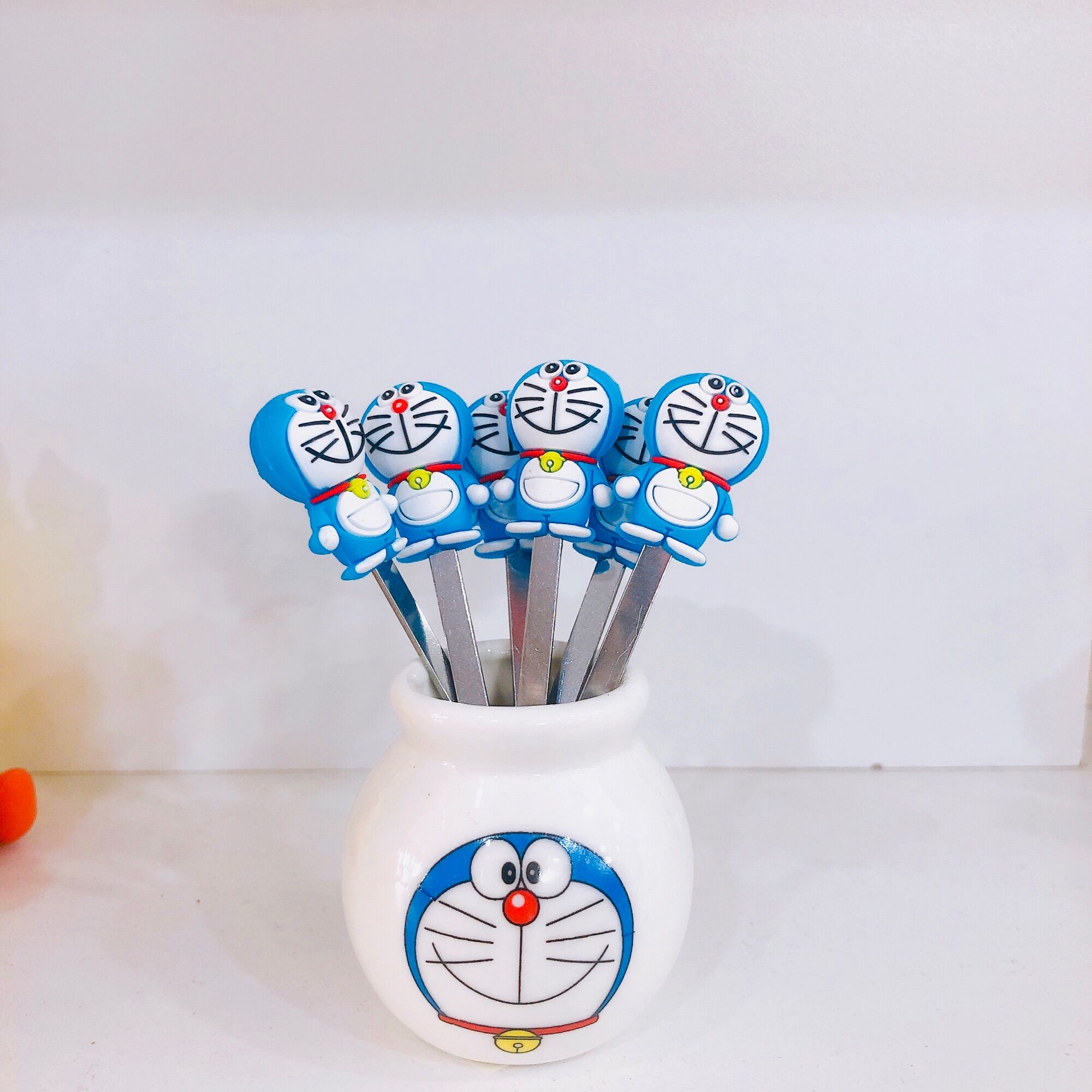 Bộ nĩa ghim HelloKitty Doreamon