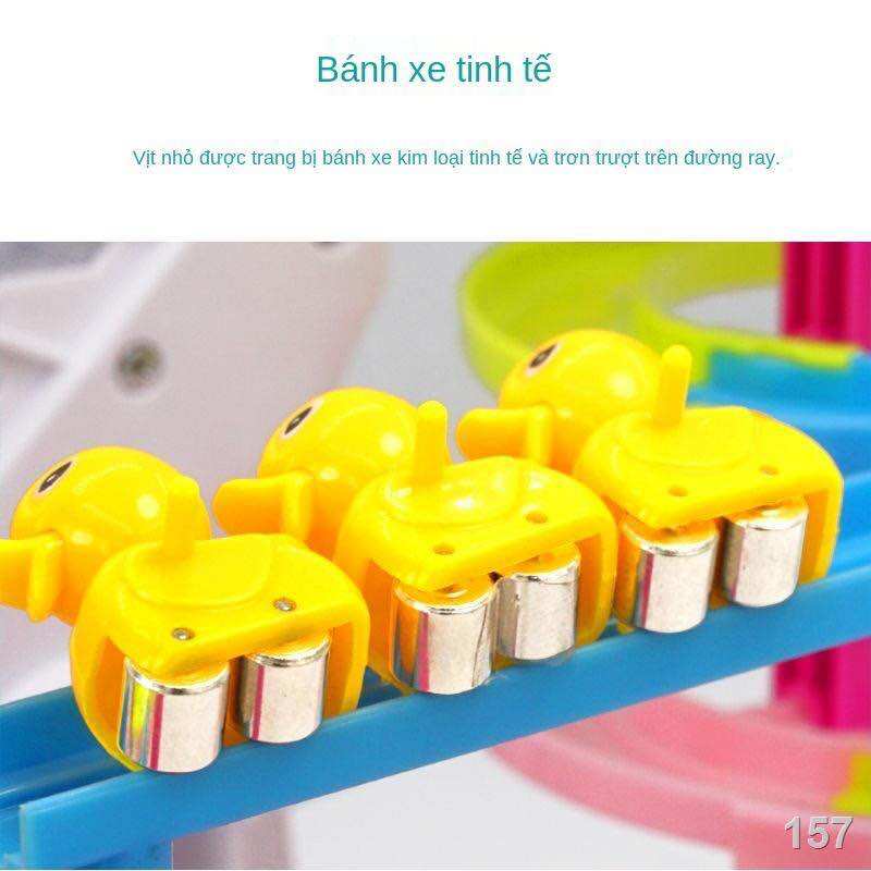 Đồ chơi vịt leo cầu thang/ cầu trượt vịt cho bé