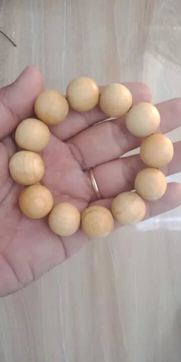 Vòng tay 100% gỗ quỹ kiến sầu từ vùng thất Sơn an giang