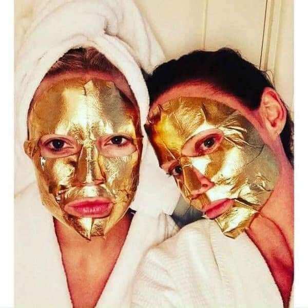 Mặt nạ lá vàng Mediheal làm trắng da, sáng da