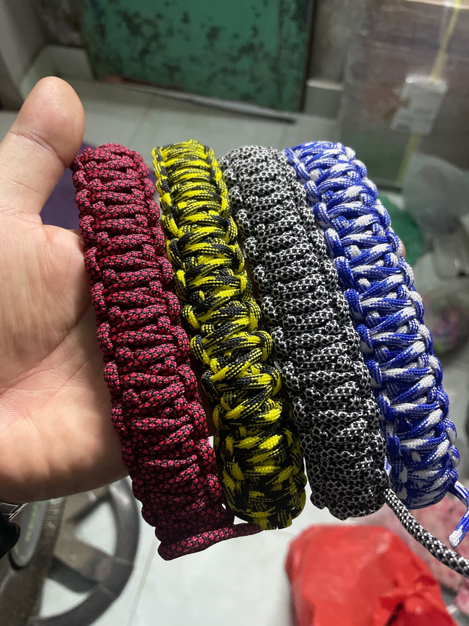 Vòng Đeo Tay Paracord
