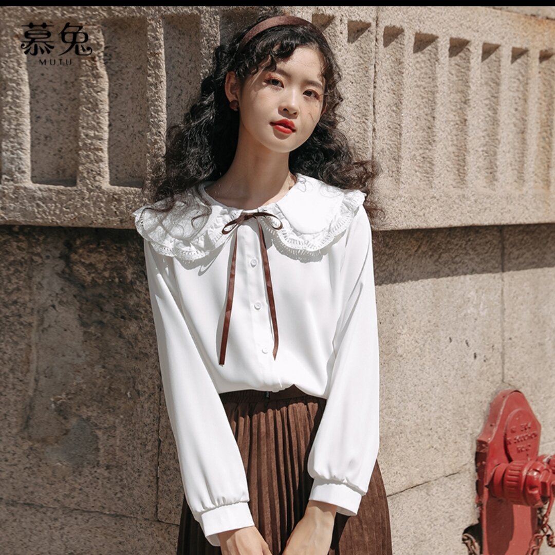 Áo sơ mi cổ sen bèo viền ren buộc nơ tiểu thư
