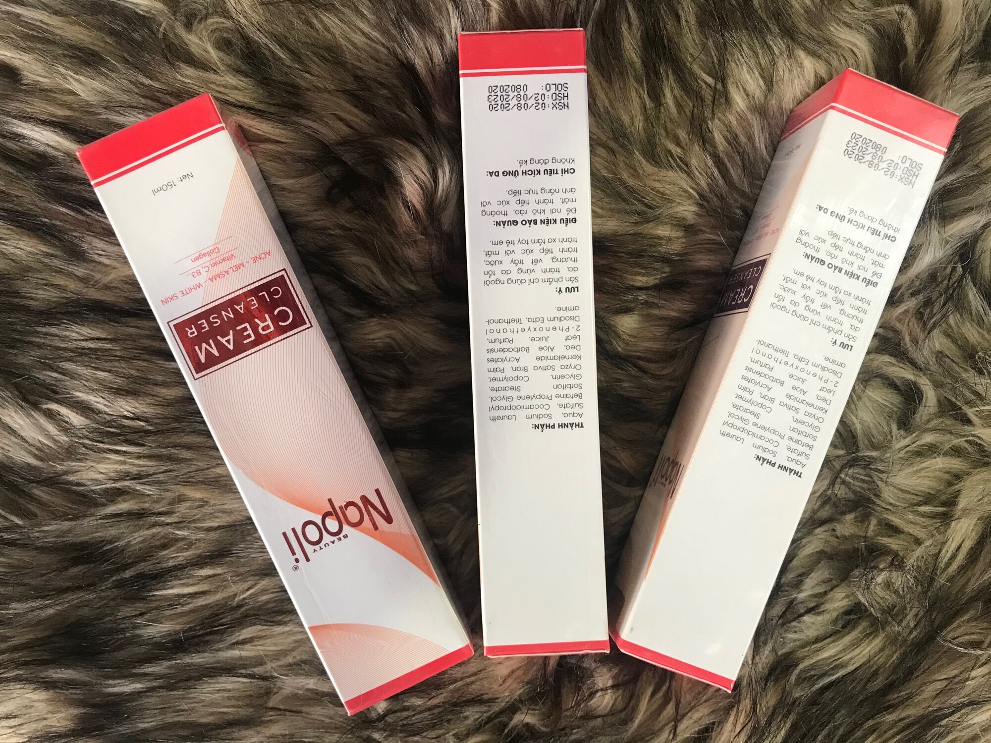 Sửa rửa mặt Napoli Collagen 150ml