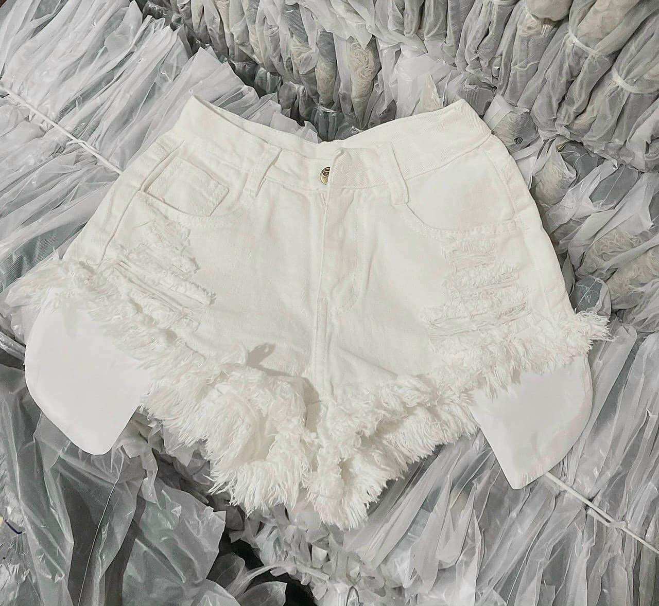 Quần short đùi nữ cạp cao - 🎀 SỌT JEAN CT RÁCH TUA 1 NÚT - HÀNG VNXK.